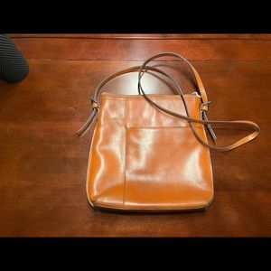 HOBO International Alessa crossbody